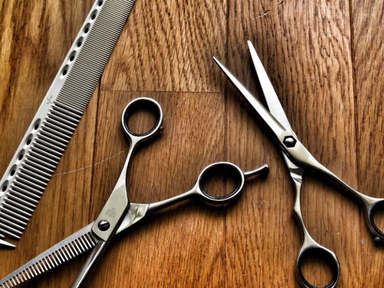 阪神御影駅前30秒の美容院 ヘアーメイククロック Hair Make Crock